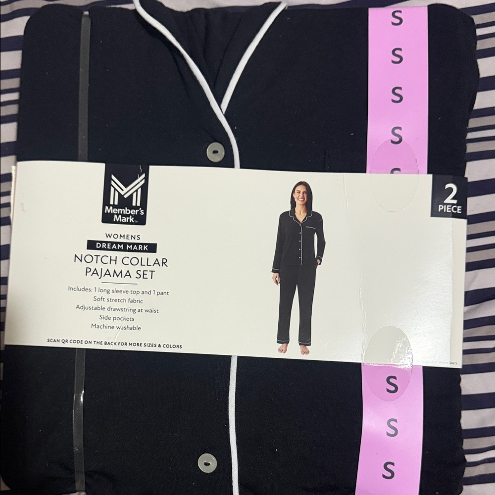 Women's Black Notch Collar Pajama Set